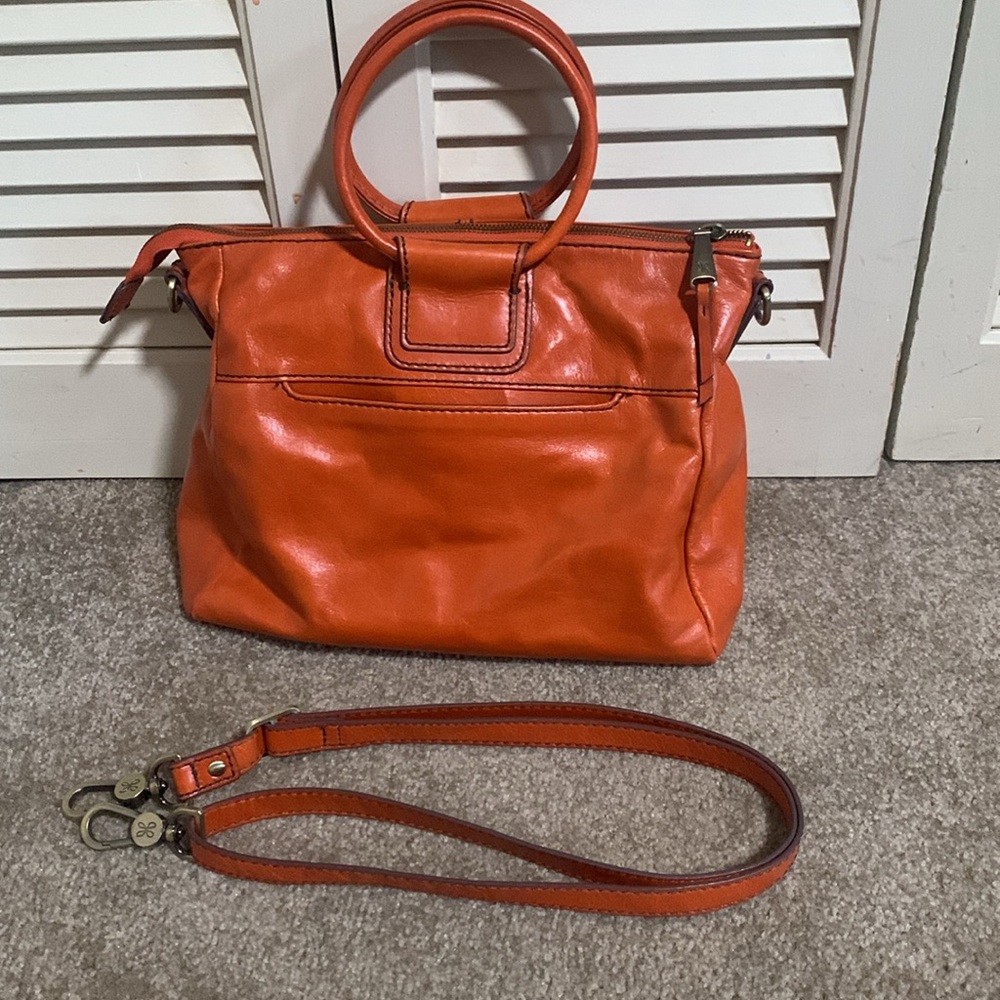 HOBO Sheila Medium Bag - Picture 3 of 10